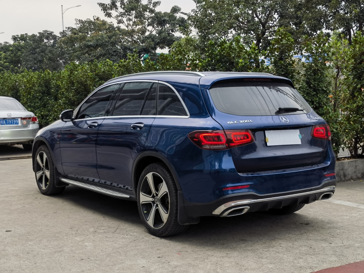 奔馳 奔馳GLC  2018款 改款 GLC 300 4MATIC 豪華型圖片