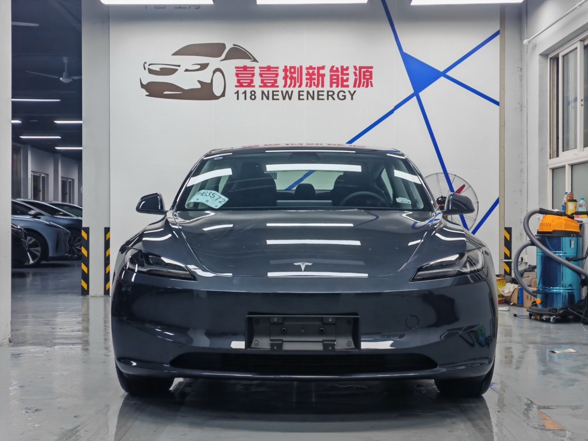 特斯拉 Model Y  2023款 煥新版 后輪驅(qū)動(dòng)圖片