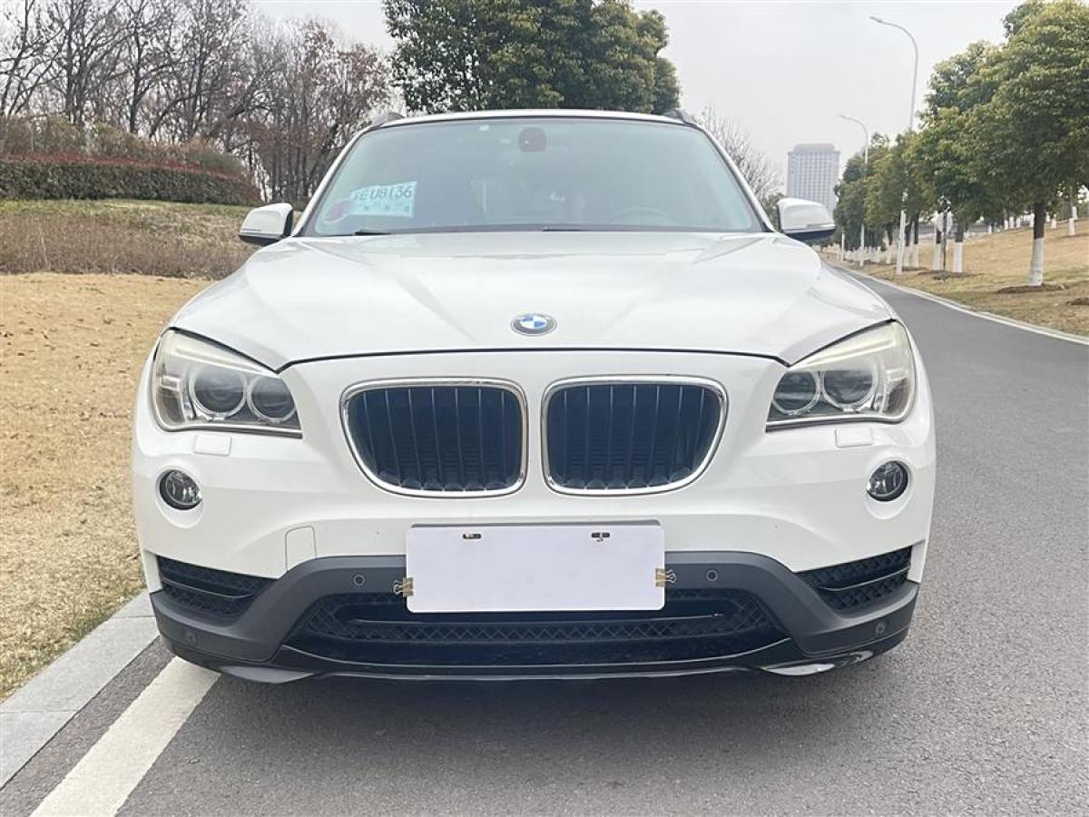 寶馬 寶馬X1  2014款 xDrive20i X設(shè)計套裝圖片