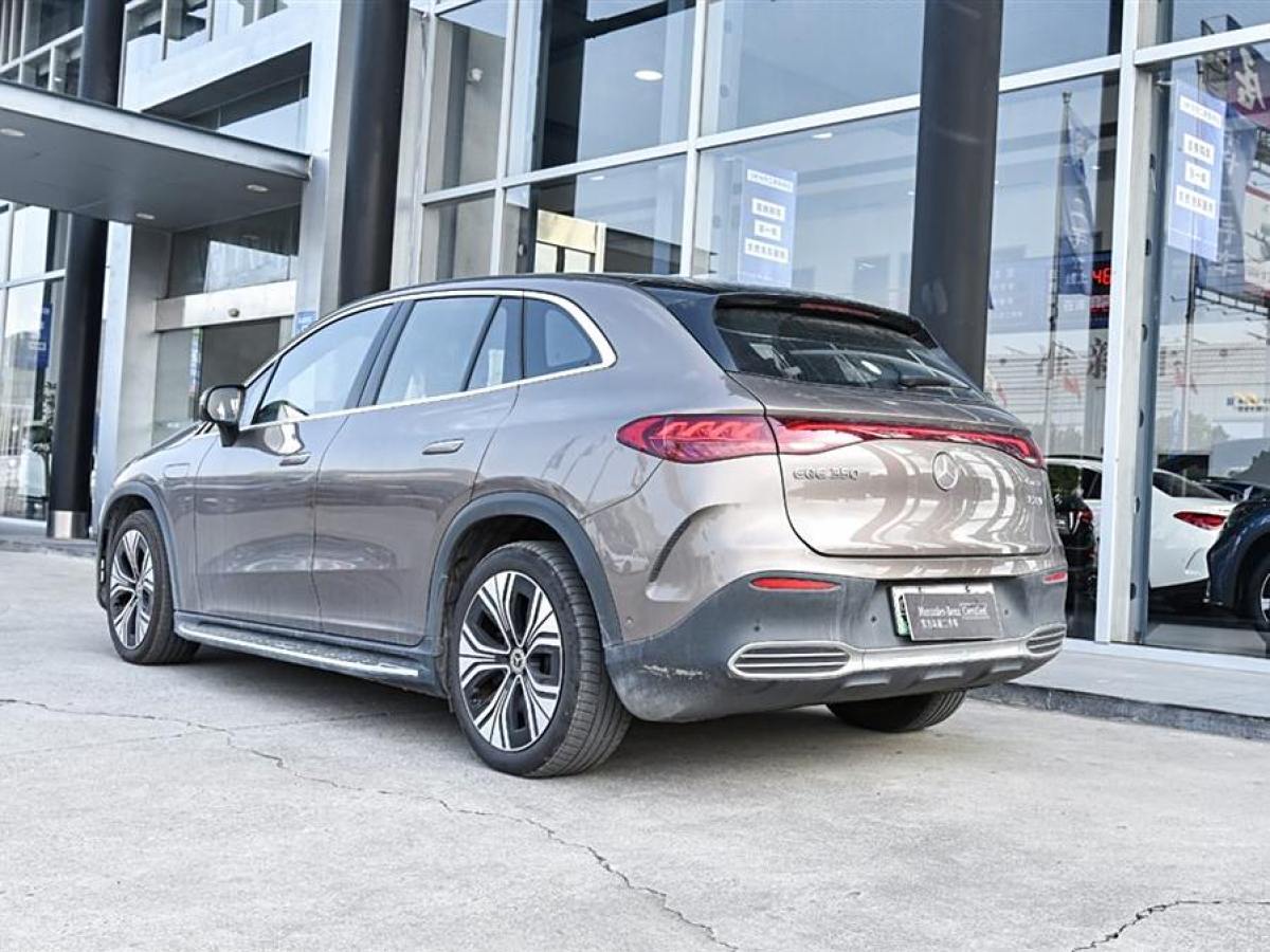 奔馳 奔馳EQE SUV  2023款 350 4MATIC 豪華版圖片