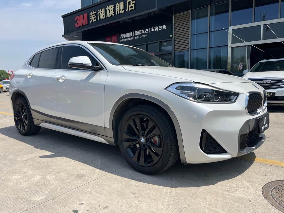 寶馬 寶馬X2  2020款 sDrive20i M越野套裝圖片