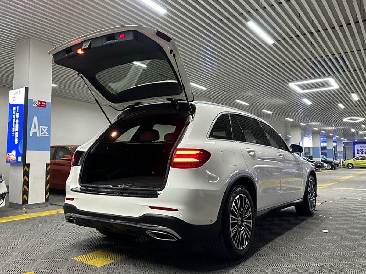 奔馳 奔馳GLC  2019款 GLC 260 4MATIC 動(dòng)感型圖片