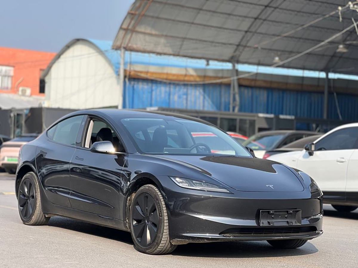 特斯拉 Model 3  2023款 長續(xù)航全輪驅(qū)動版圖片