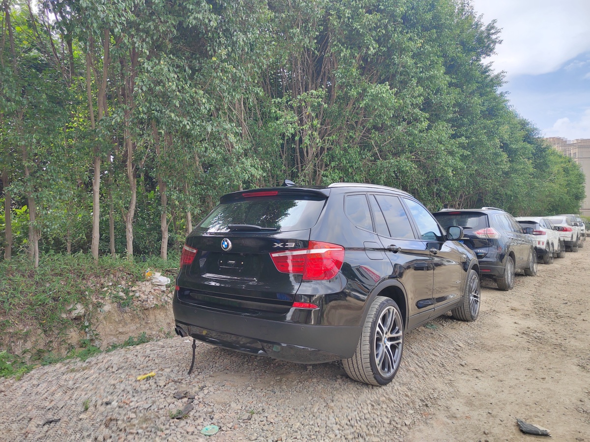 寶馬 寶馬X3  2011款 xDrive28i 領(lǐng)先型圖片