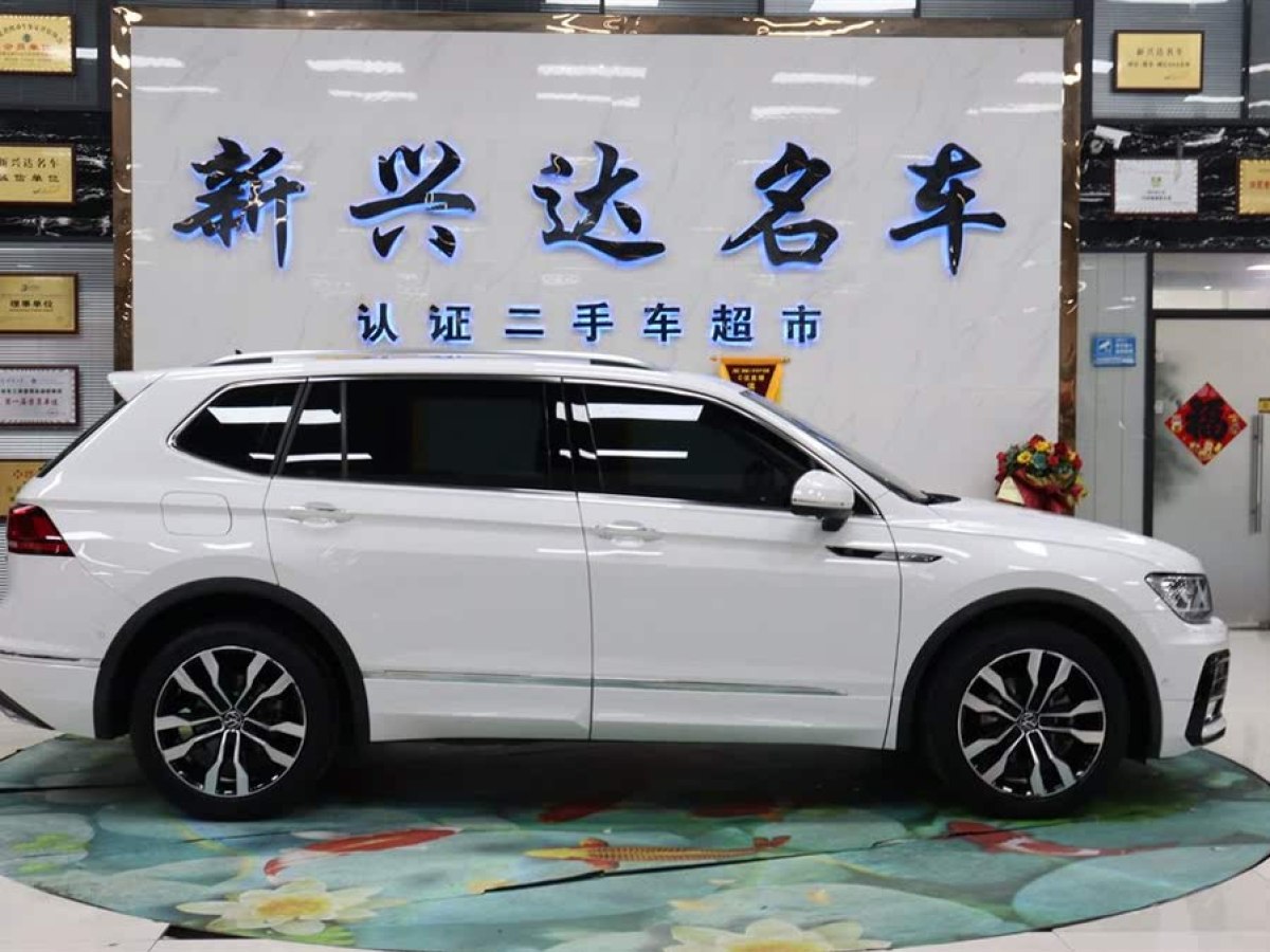 大眾 途觀L  2023款 改款 330TSI 自動兩驅R-Line越享版圖片