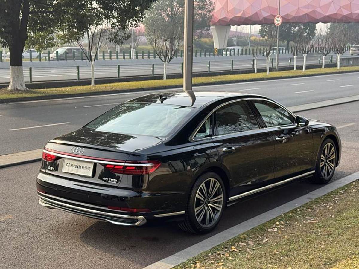 奧迪 奧迪A8  2024款 A8L 45 TFSI quattro 豪華型圖片