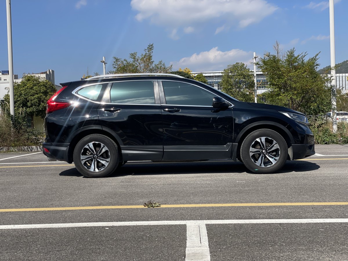 本田 CR-V  2018款 240TURBO CVT兩驅(qū)舒適版圖片