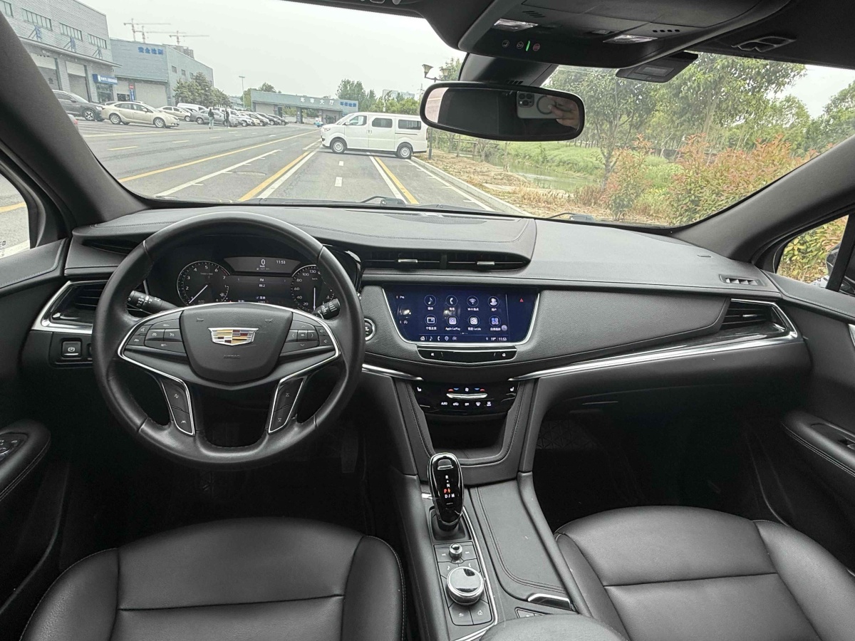 凱迪拉克 XT5  2022款 2.0T 兩驅(qū)豪華型圖片