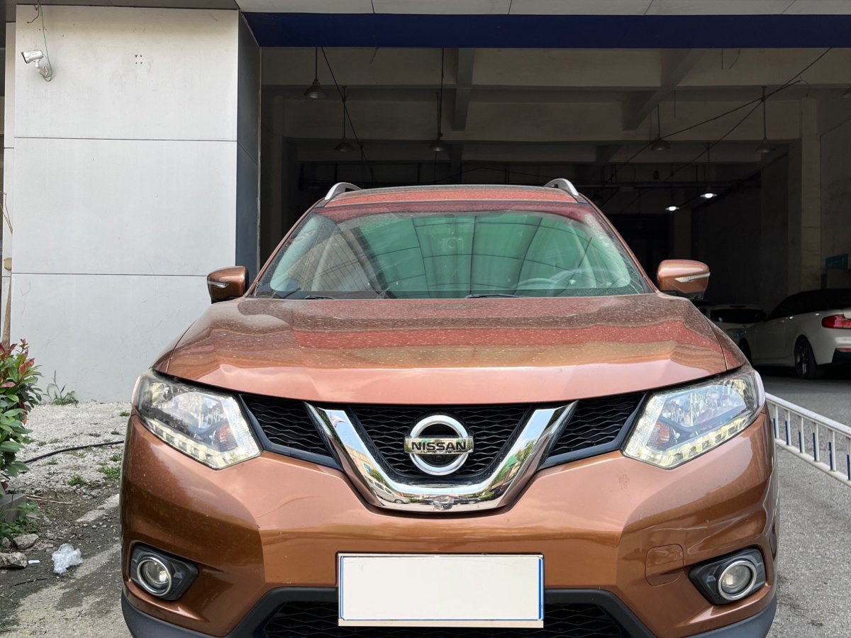 日產(chǎn) 奇駿  2014款 2.5L CVT豪華版 4WD圖片