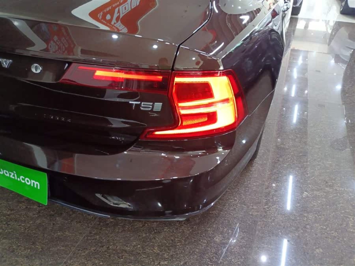 沃爾沃 S90  2020款 改款 T5 智逸豪華版圖片