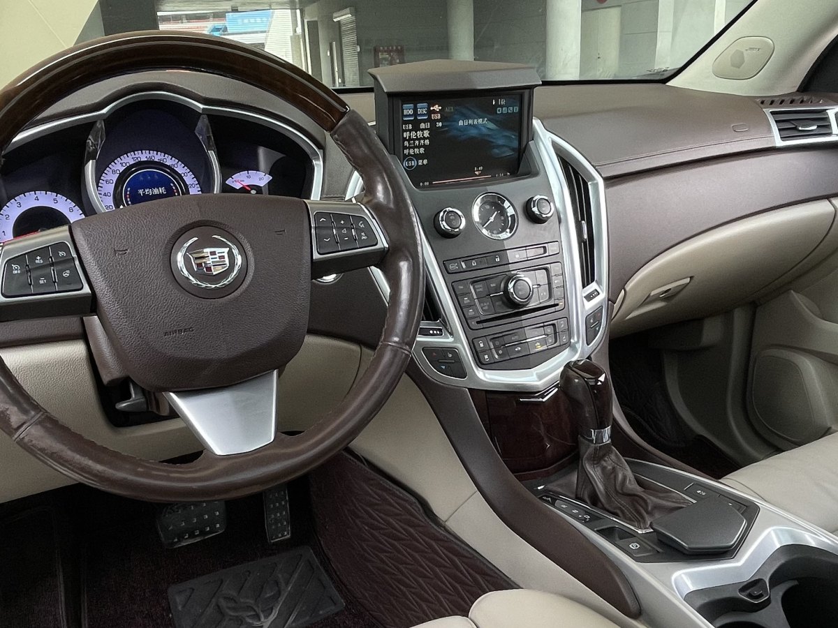 凱迪拉克 SRX  2012款 3.0L 精英型圖片