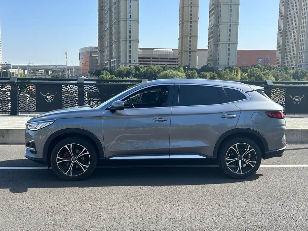 比亞迪 宋PLUS  2020款 1.5T 自動旗艦PLUS圖片