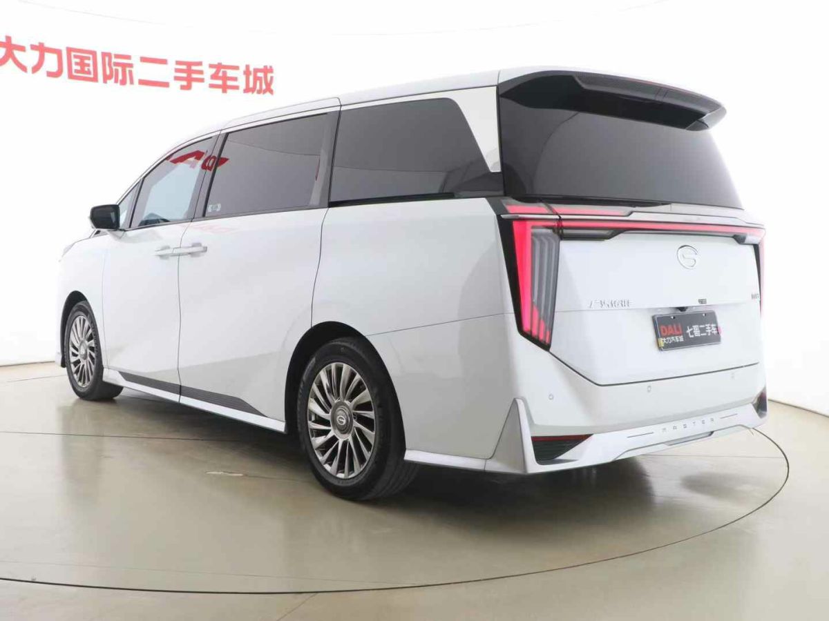 名爵 MG Cyberster  2023款 520km 傳奇四驅(qū)版圖片