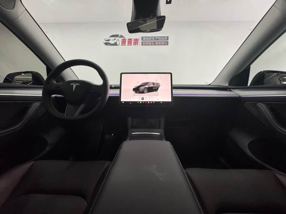 特斯拉 Model Y  2024款 后輪驅(qū)動(dòng)版圖片