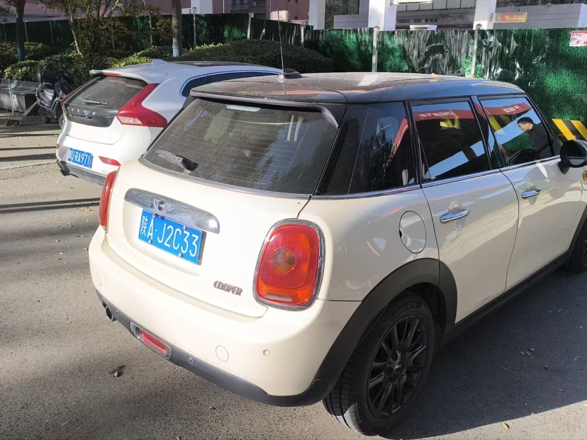 MINI MINI  2015款 1.5T COOPER Fun 五門版圖片