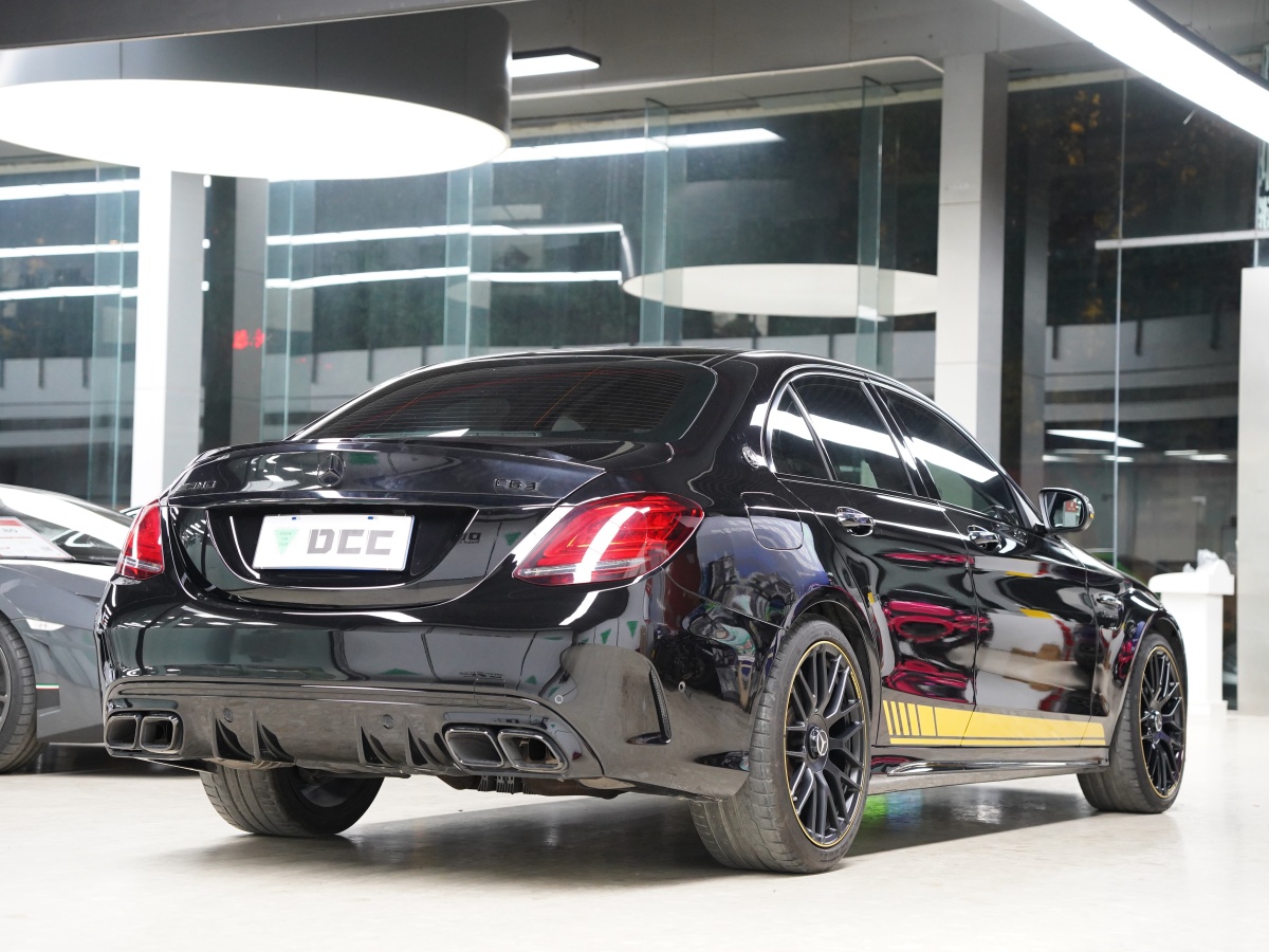 奔馳 奔馳C級(jí)AMG  2021款 AMG C 63 暗夜特別版圖片