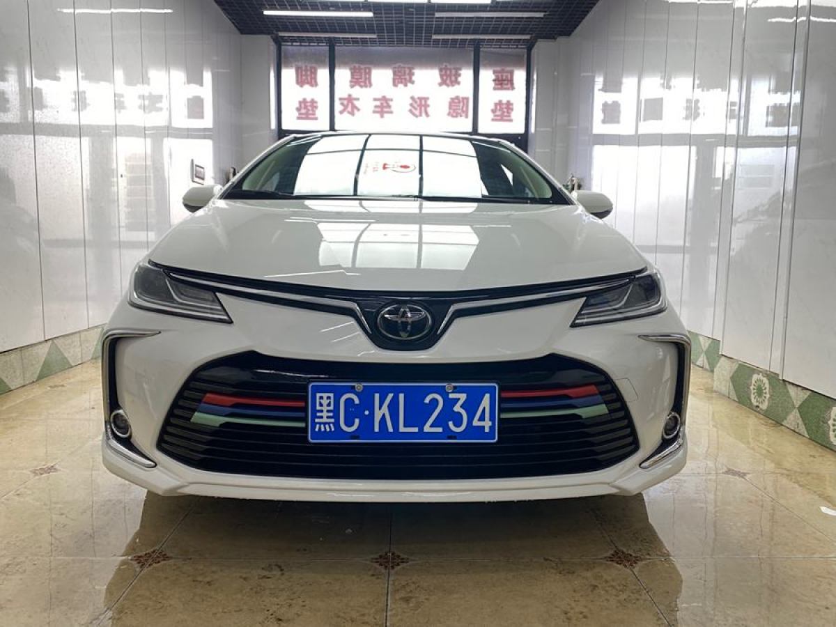 豐田 卡羅拉  2019款 1.2T S-CVT 運(yùn)動(dòng)版圖片