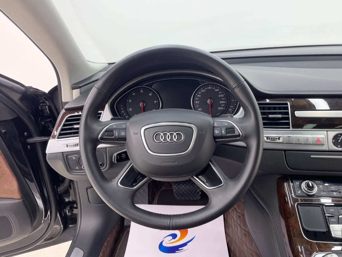 奧迪 奧迪A8  2016款 A8L 45 TFSI quattro豪華型圖片