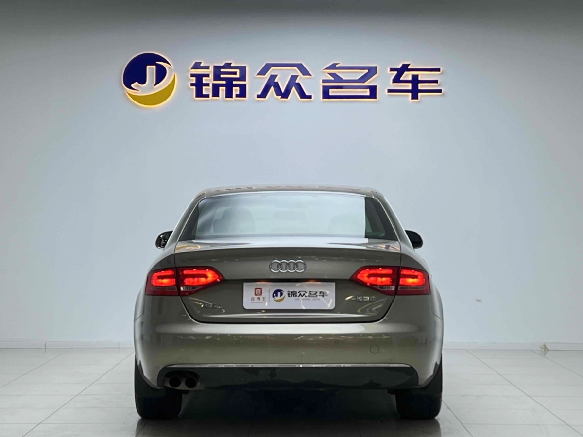 奧迪 奧迪A4L  2010款 A4L 3.2FSI Quattro旗艦型圖片