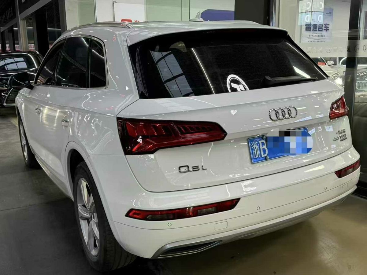 奧迪 奧迪Q3  2020款 35 TFSI 時尚動感型圖片