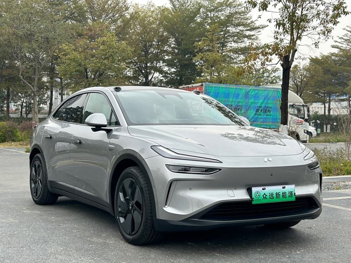 蔚來(lái) 樂(lè)道L60  2024款 60kwh 后驅(qū)版圖片