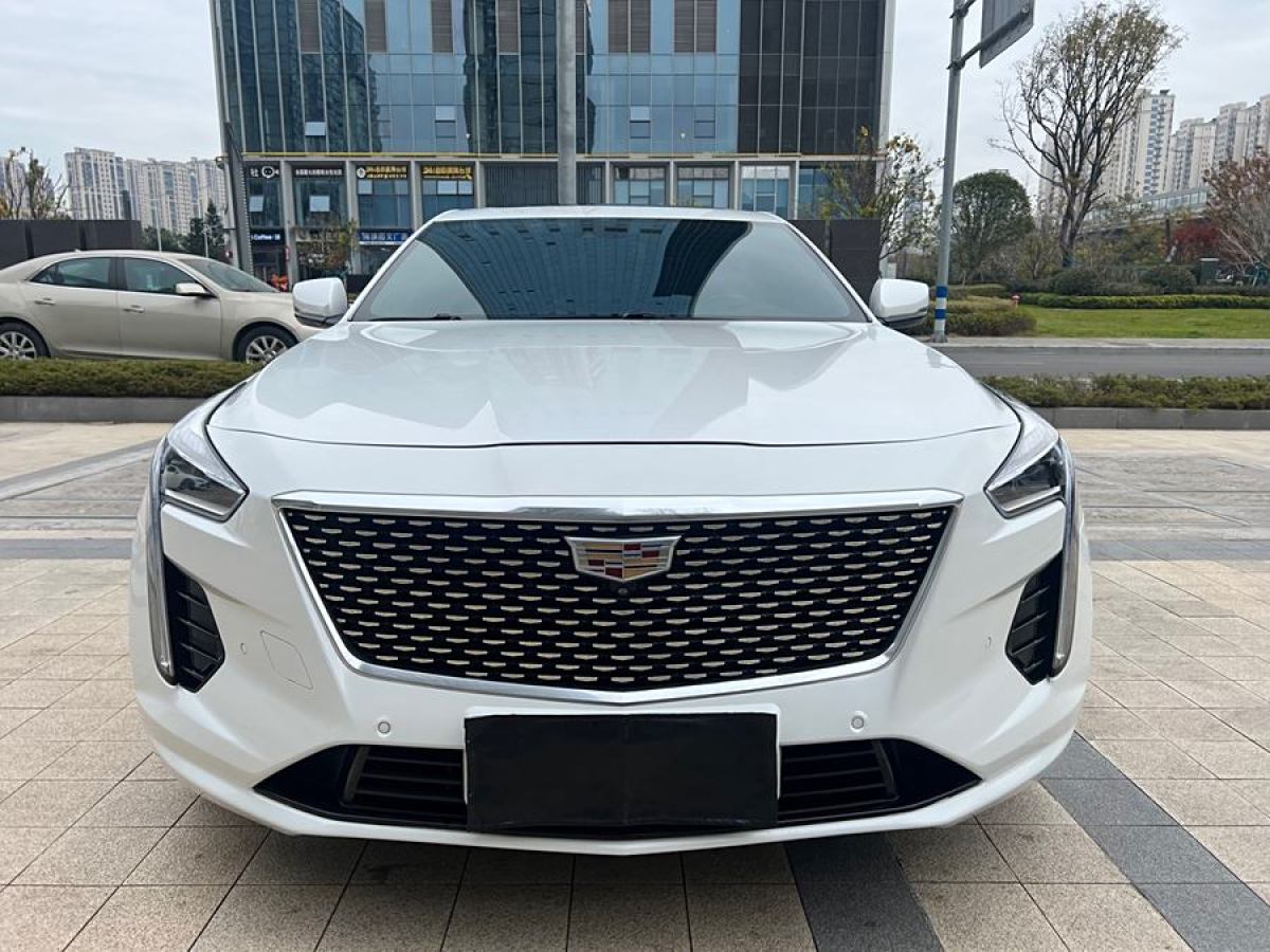 凱迪拉克 CT6  2023款 28T 豪華型圖片