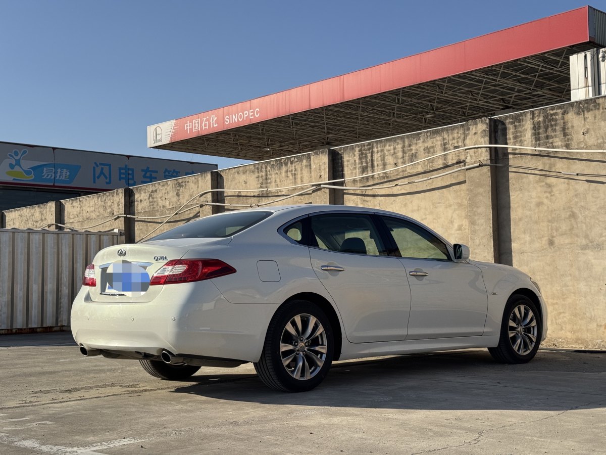 英菲尼迪 Q70  2013款 Q70L 2.5L 舒適版圖片