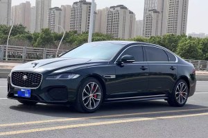 XFL 捷豹 XFL 2.0T P250 兩驅(qū)精英運(yùn)動版