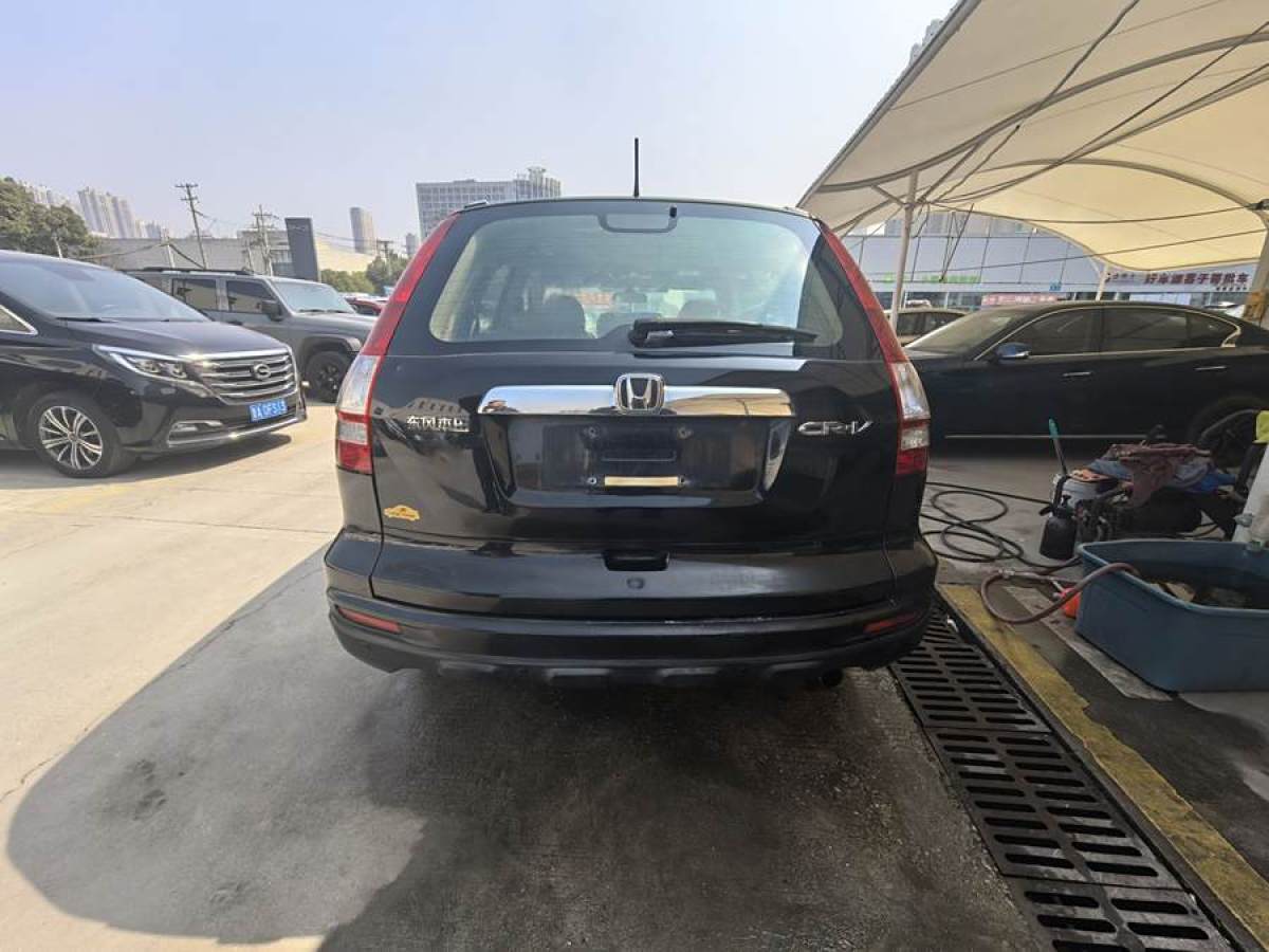 本田 CR-V  2010款 2.0L 自動(dòng)兩驅(qū)都市版圖片