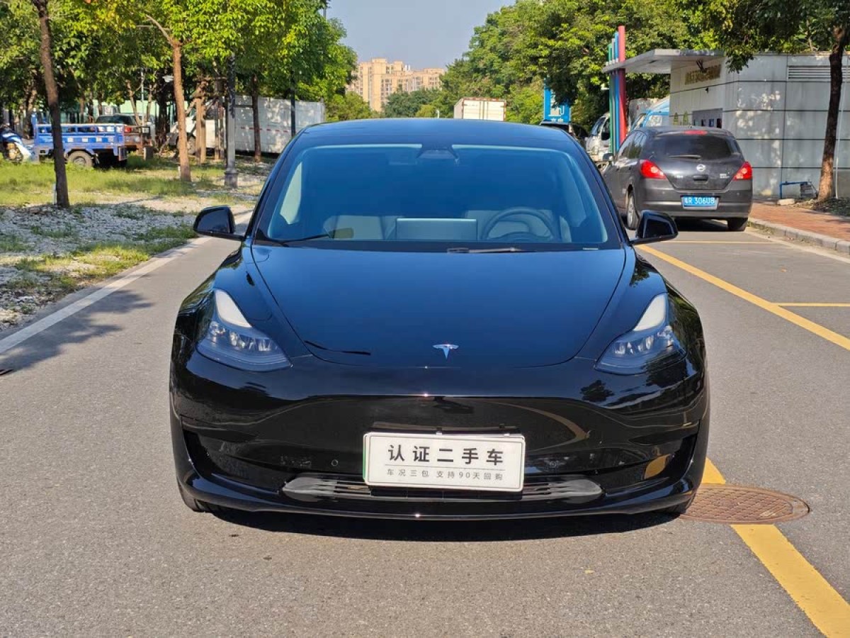 特斯拉 Model 3  2021款 改款 標準續(xù)航后驅(qū)升級版圖片