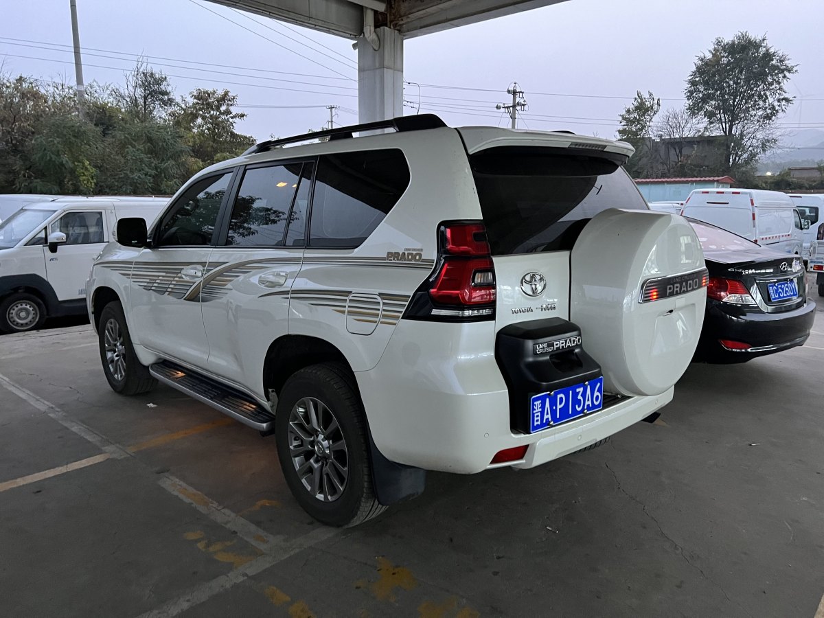 豐田 普拉多  2018款 3.5L 自動TX-L后掛備胎圖片