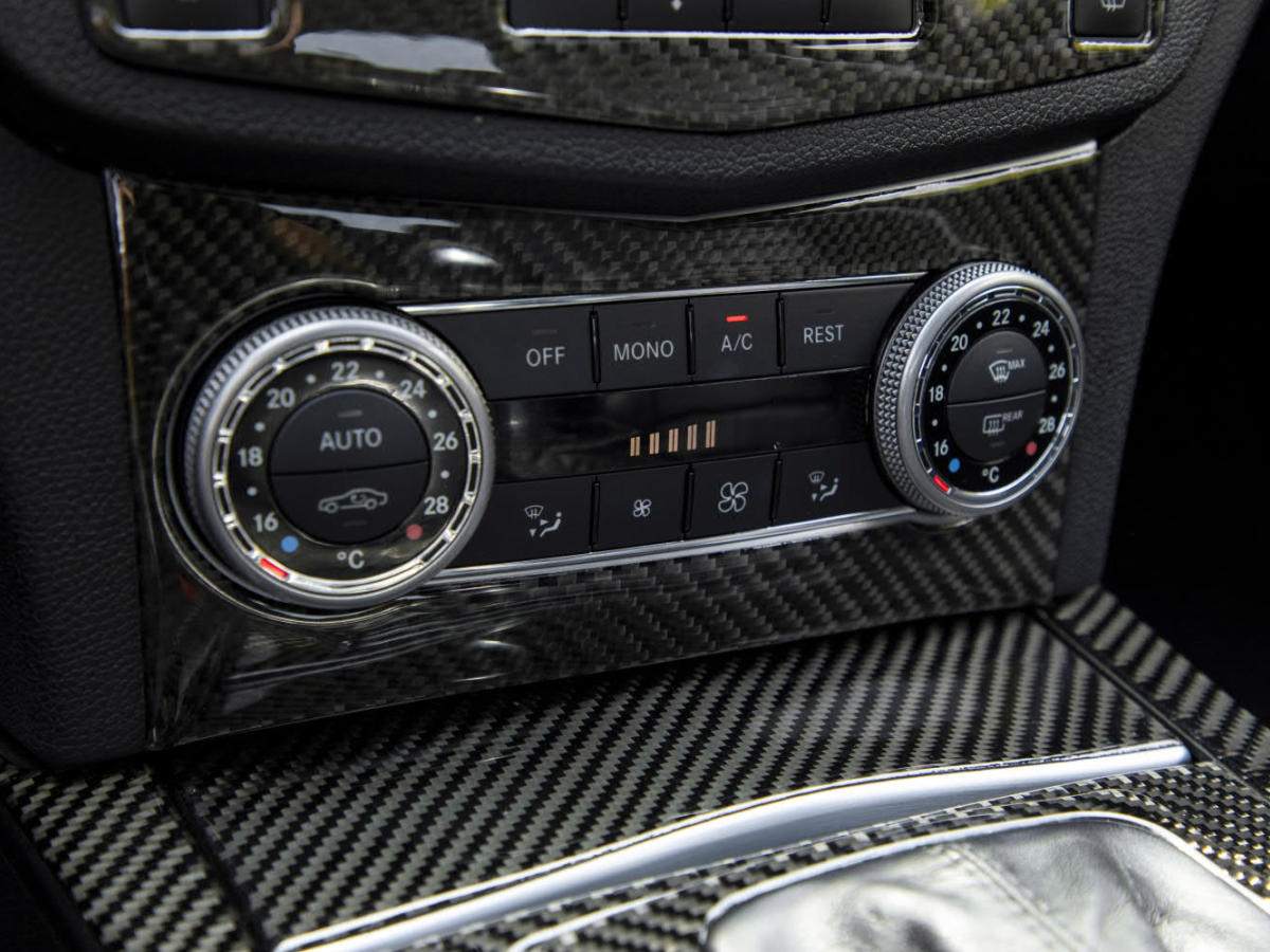 奔驰 奔驰C级AMG  2009款 AMG C 63 动感型图片