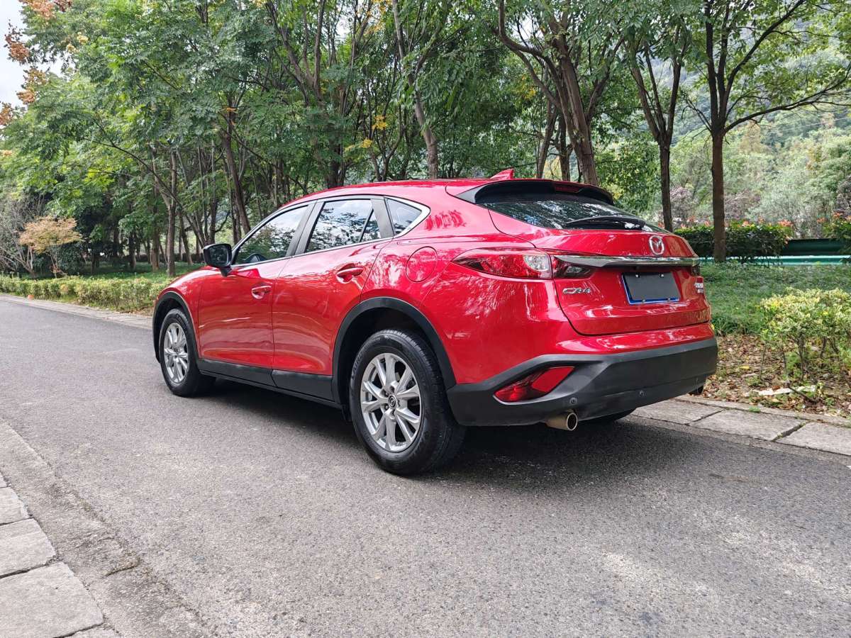 馬自達(dá) CX-4  2020款 2.0L 自動(dòng)兩驅(qū)藍(lán)天探索版圖片