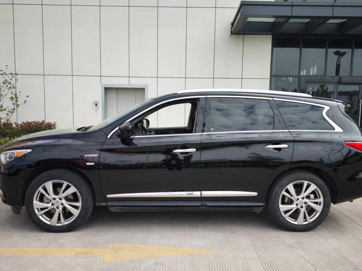 2015年1月英菲尼迪 QX50  2015款 2.5L 舒適版