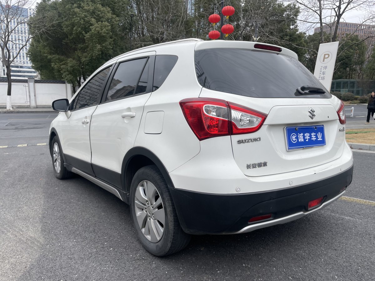 鈴木 鋒馭  2014款 1.6L CVT兩驅(qū)精英型圖片