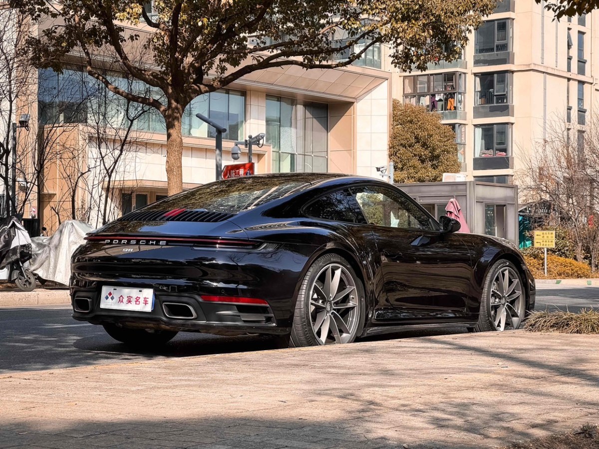 保時(shí)捷911 2023款 Carrera 3.0T圖片