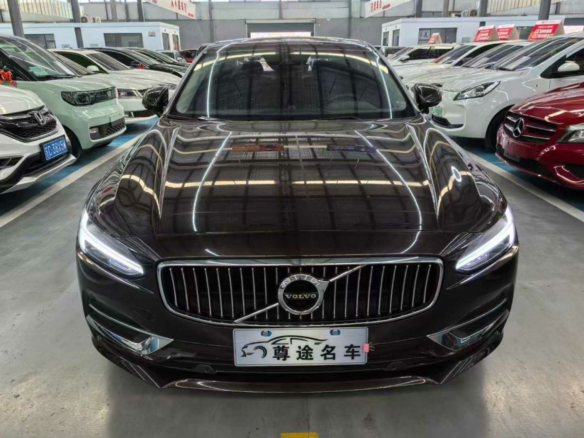 沃爾沃 S90  2019款 T4 智逸版圖片