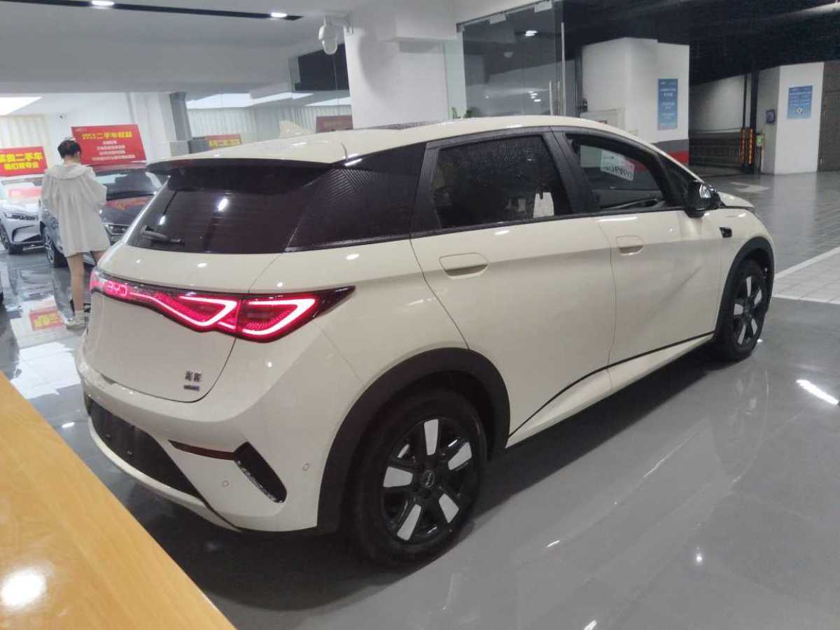 比亞迪 海豚  2025款 智駕版 410km 時(shí)尚版圖片
