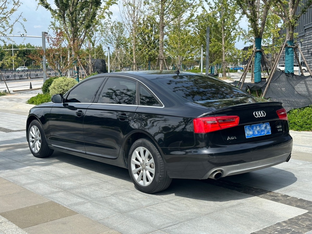 2015年07月奧迪 奧迪A6L  2015款 TFSI 百萬(wàn)紀(jì)念智領(lǐng)型