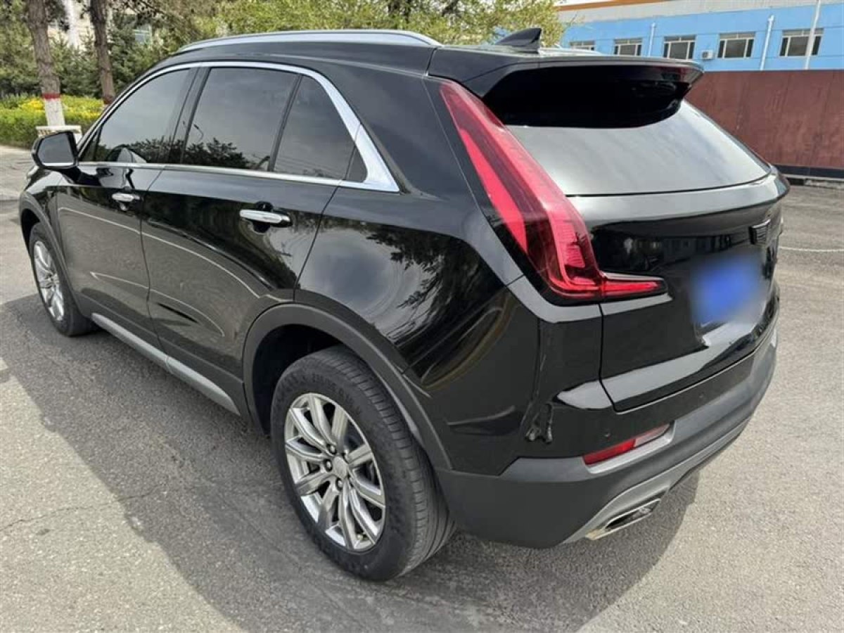 凱迪拉克 XT4  2020款 改款 28T 兩驅(qū)領(lǐng)先型圖片
