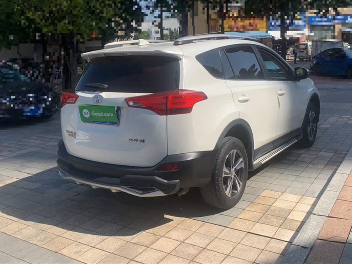 豐田 RAV4榮放  2015款 2.0L CVT兩驅(qū)都市版圖片