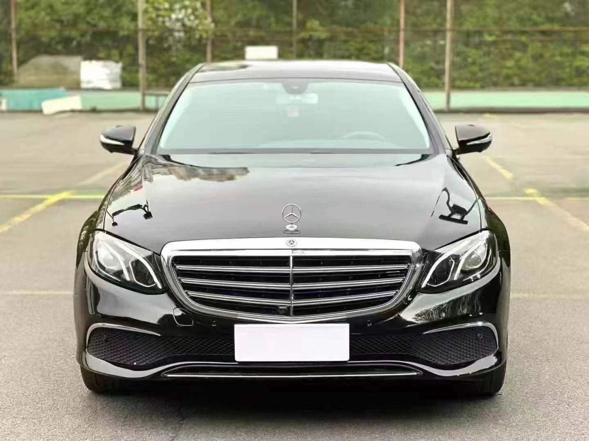 奔馳 奔馳E級  2020款 E 300 L 豪華型圖片