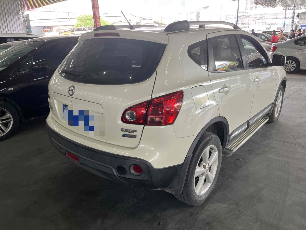 日產(chǎn) 逍客  2012款 2.0XL 火 CVT 2WD圖片