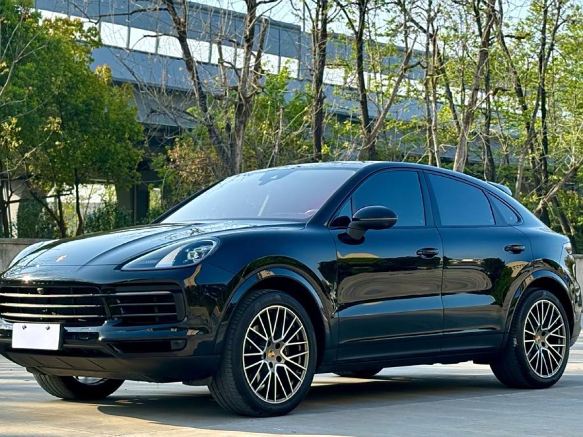 2022年11月保時捷 Cayenne  2023款 Cayenne Coupé 3.0T 鉑金版