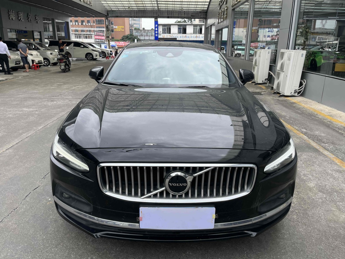 沃爾沃 S90  2021款 B5 智逸豪華版圖片
