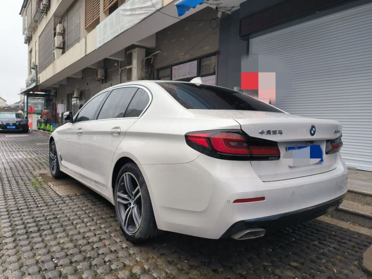 寶馬 寶馬5系  2022款 530Li 領(lǐng)先型 豪華套裝圖片