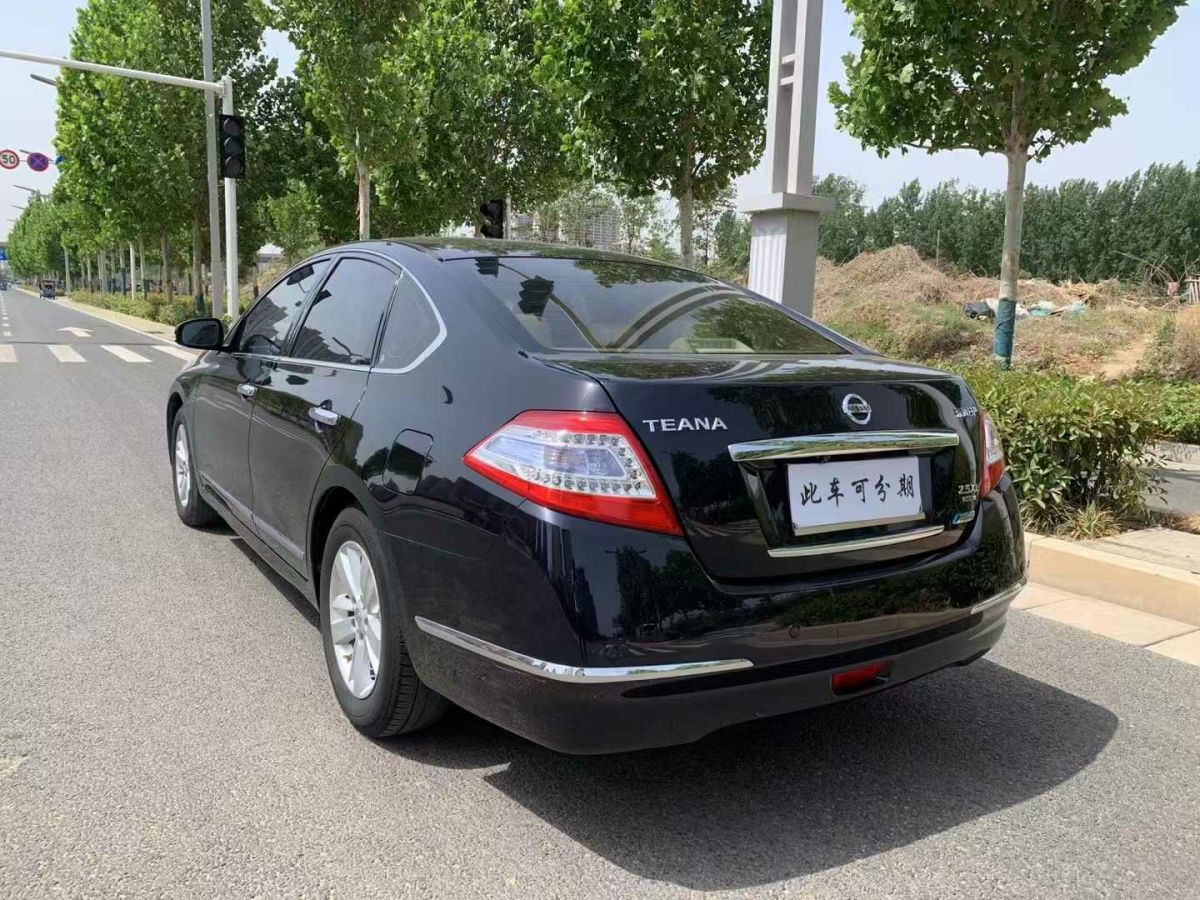 日產(chǎn) 天籟  2011款 2.0L XE標(biāo)準(zhǔn)版圖片