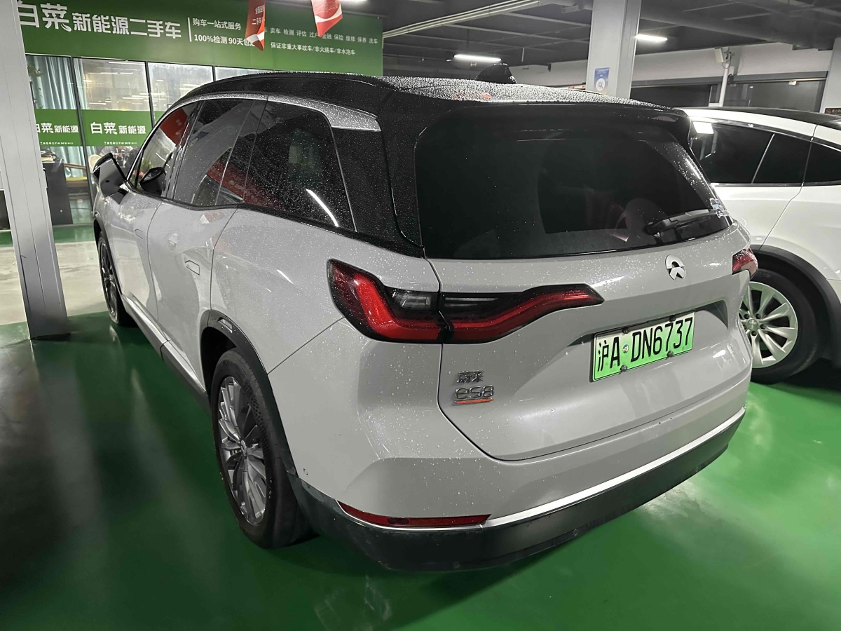 蔚來 ES8  2020款 415KM 基準(zhǔn)版 六座版圖片