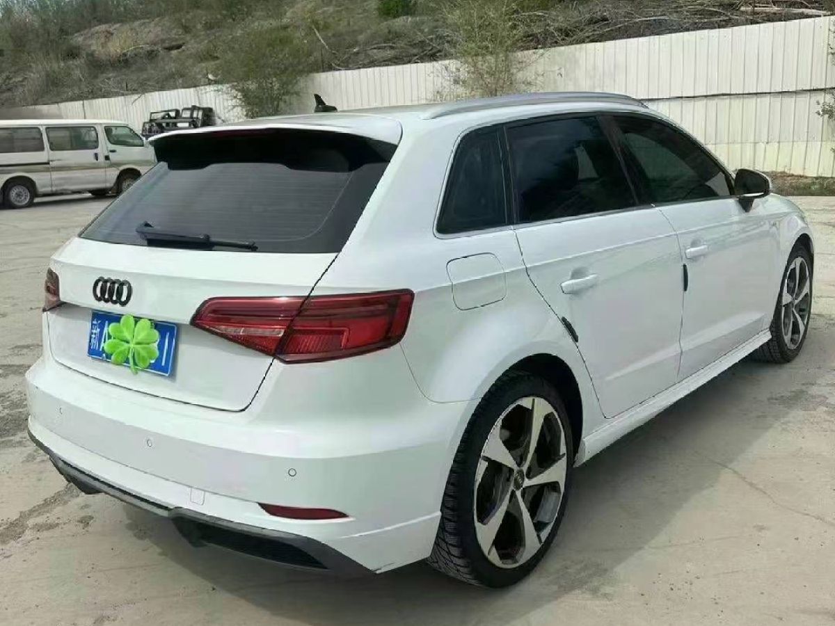 奧迪 奧迪A3  2019款 A3 35TFSI Limousine時尚型圖片