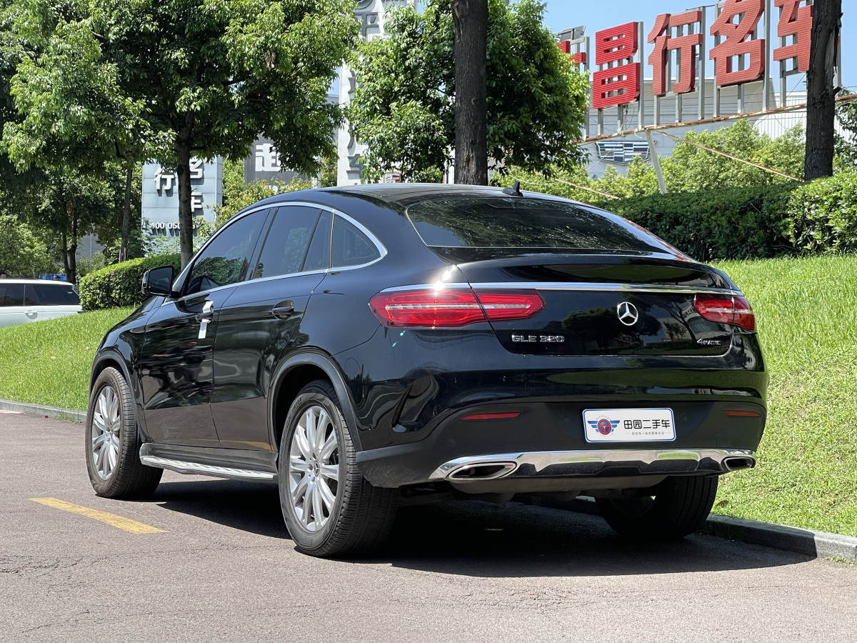 奔驰 奔驰GLE轿跑  2018款 GLE 320 4MATIC 轿跑SUV图片